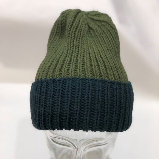 CASAROSA handgestrickte Mütze für Erwachsene one size erbsengrün flaschengrün