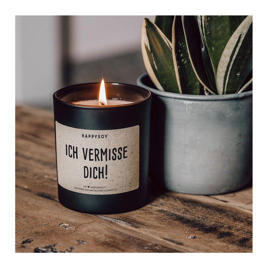 HAPPYSOY Duftkerze mit Spruch - Ich vermisse dich - und wundervollem Duft