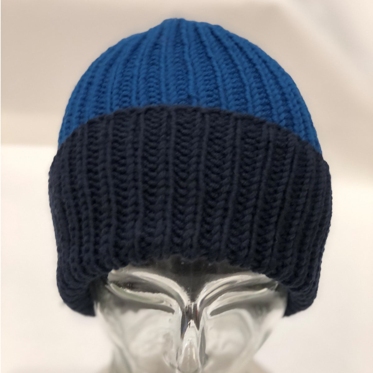 CASAROSA handgestrickte Mütze für Erwachsene one size petrol marine