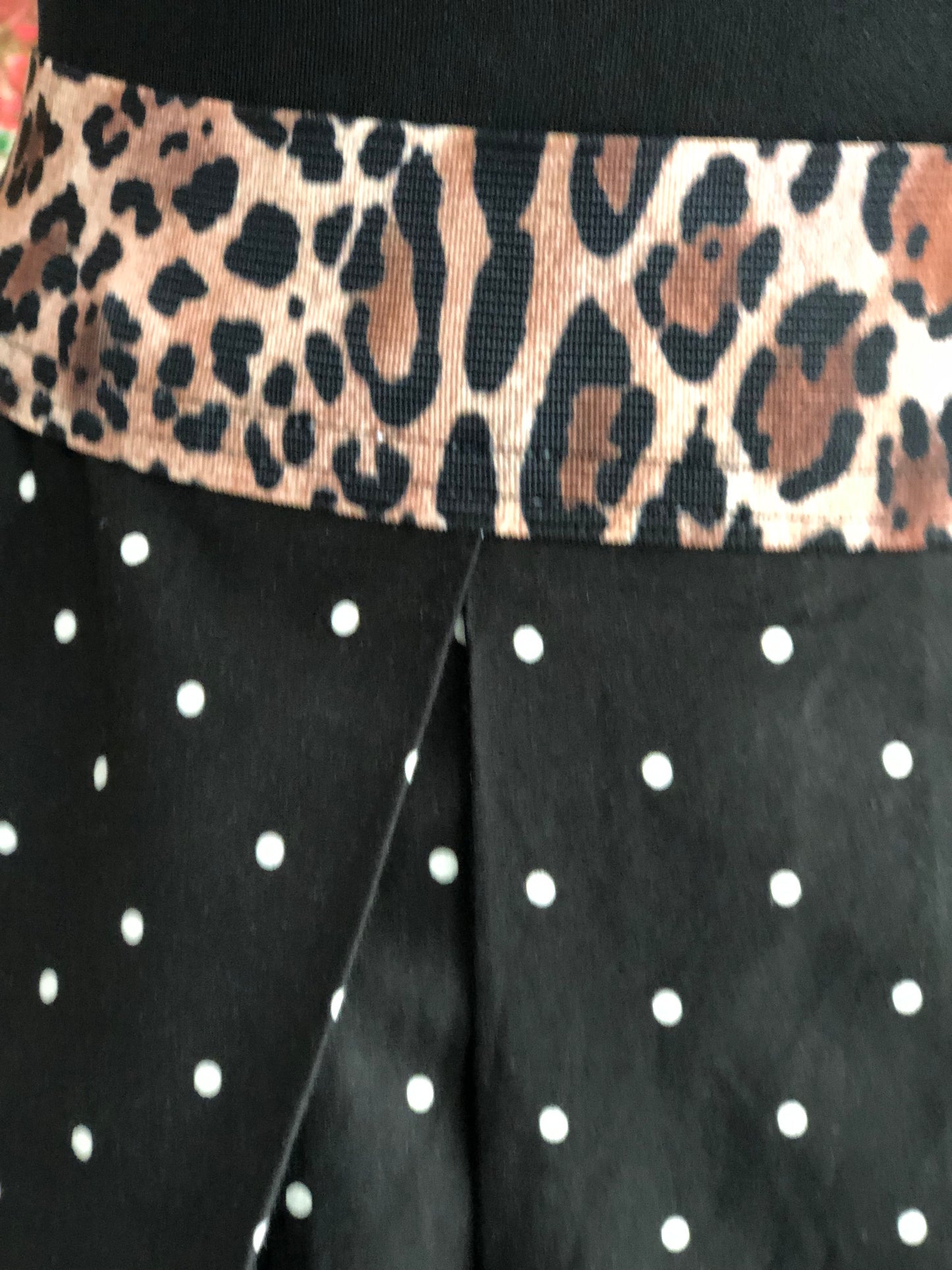 Damen-Rock BlumenLeo