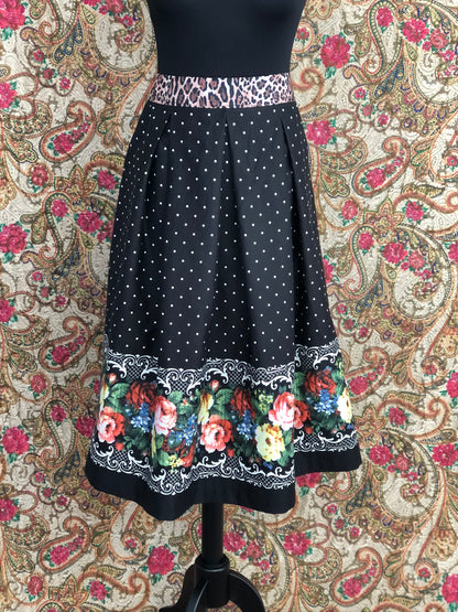 Damen-Rock BlumenLeo