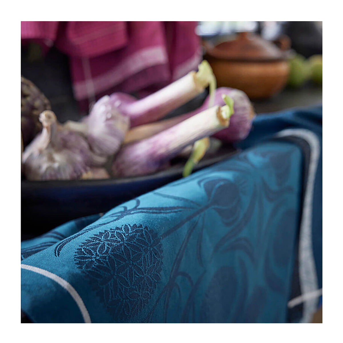 LE JACQAURD FRANCAIS Geschirrtuch, 60x80 cm, L'ail I Knoblauch I Jugendstil blau